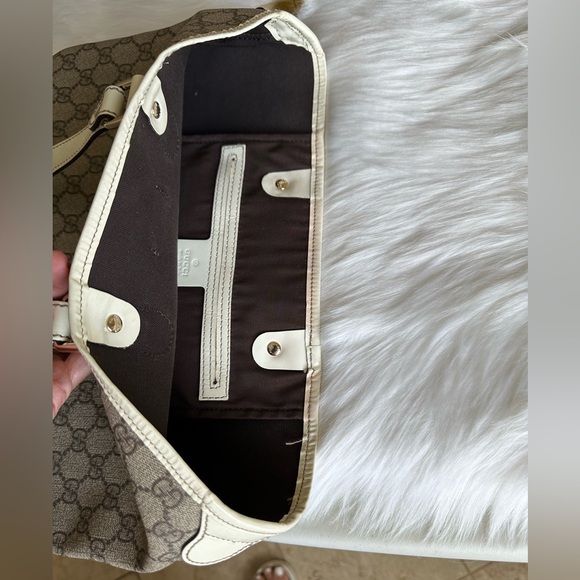 Auth Gucci Tote Shoulder Bag. EUC - Picture 13 of 15